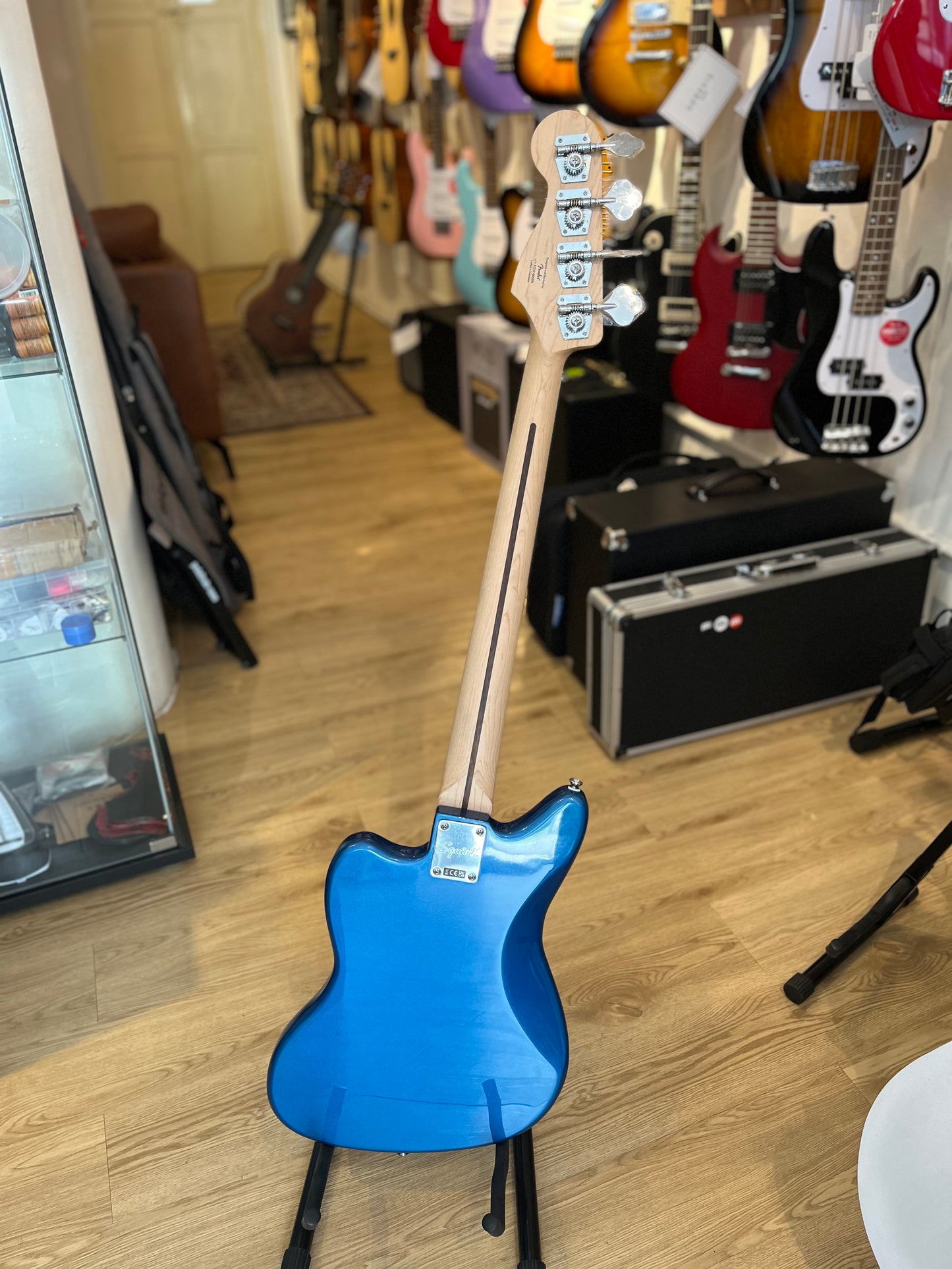 SQUIER AFFINITY SERIES JAG BASS GUITAR | MAPLE FB | LAKE PLACID BLUE