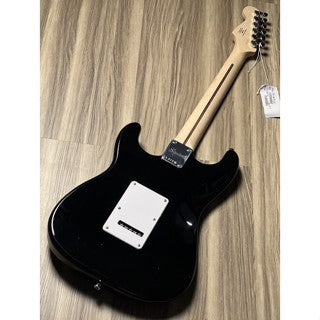 SQUIER SONIC STRATOCASTER ELECTRIC GUITAR W/ WHITE PICKGUARD | MAPLE FB | BLACK