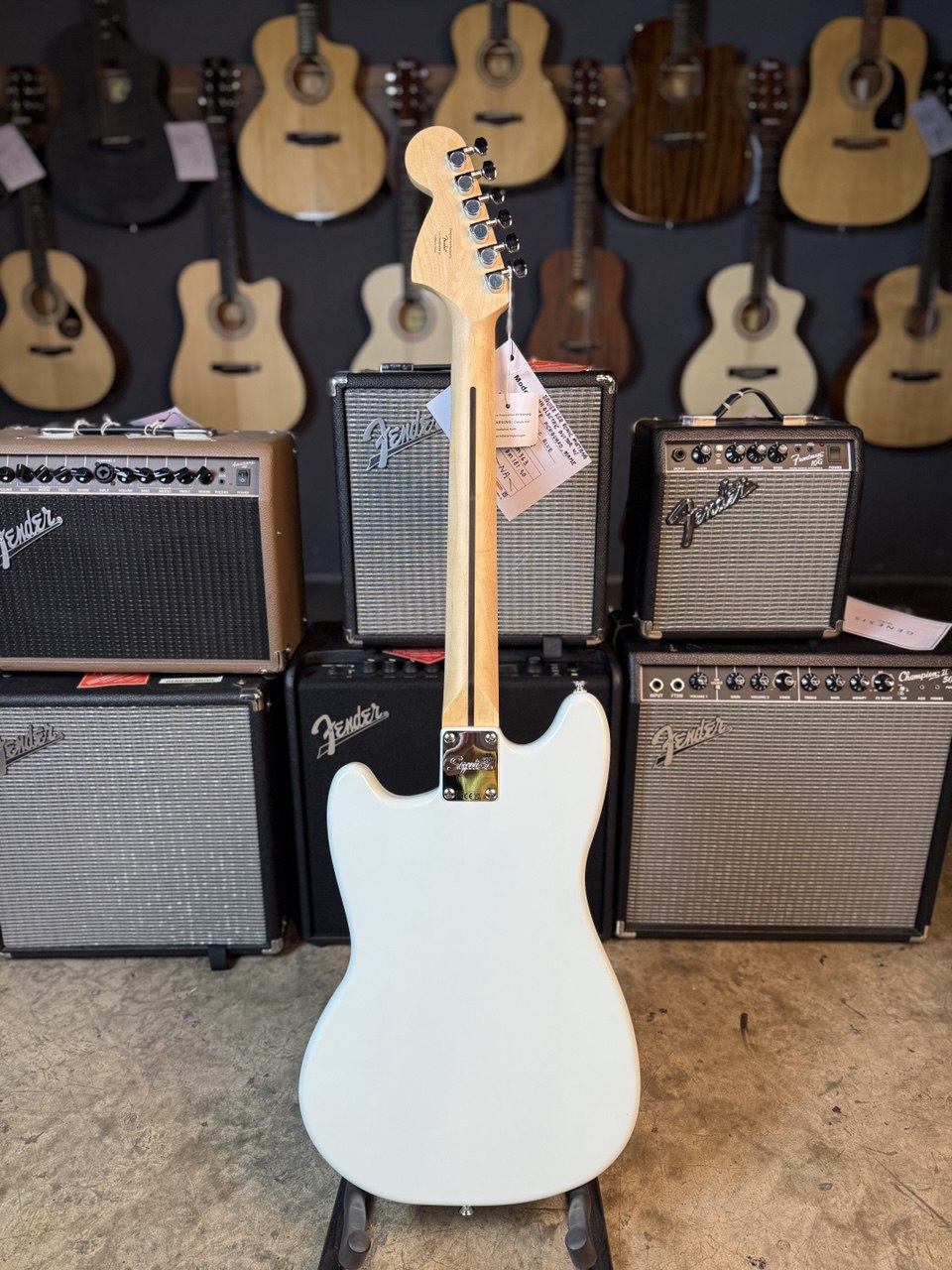 Squier FSR Sonic Mustang HH Electric Guitar w/White Pickguard, Maple FB, Sonic Blue