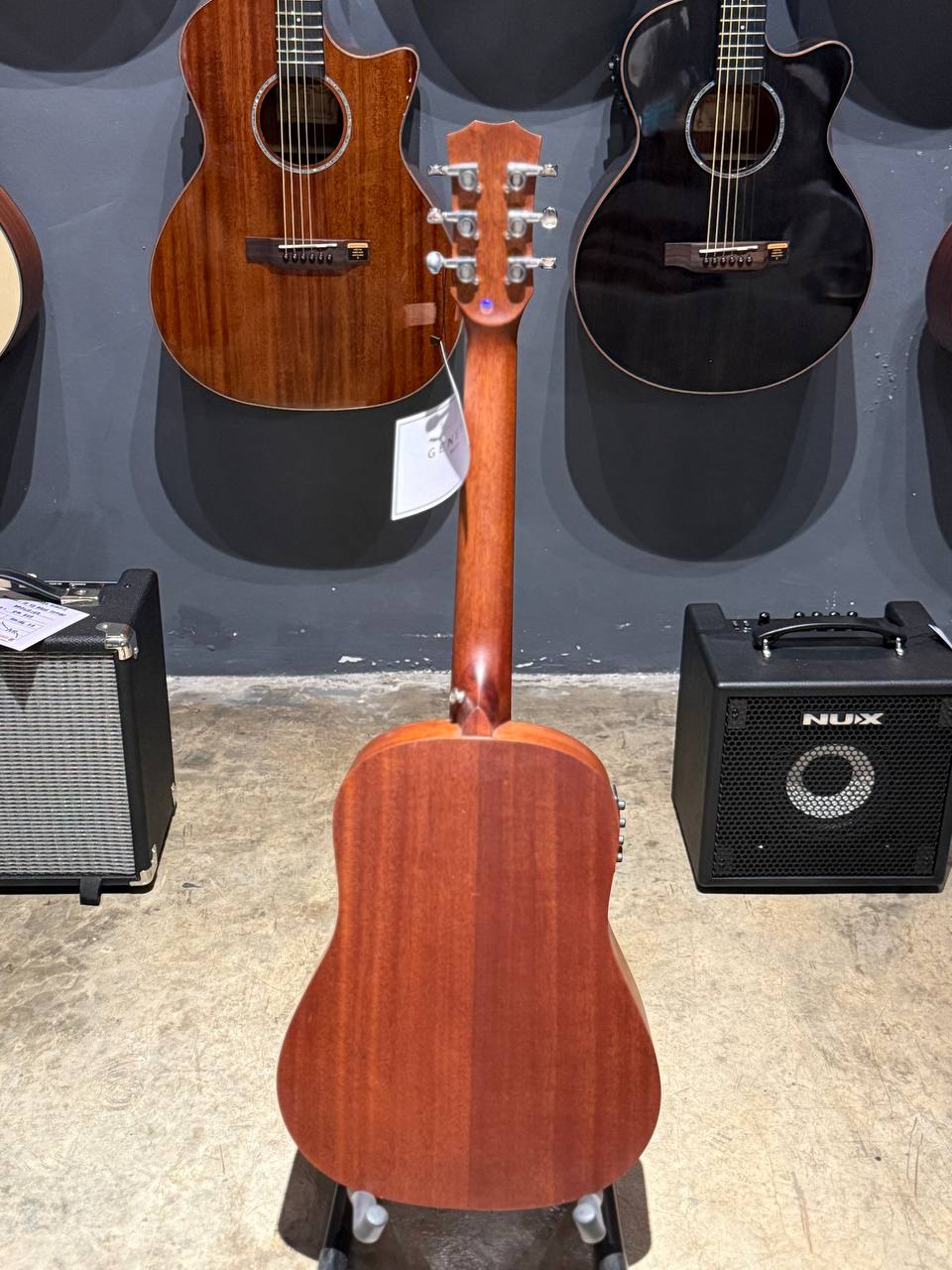 A&K ACOUSTIC GUITAR AK-150-MEQ